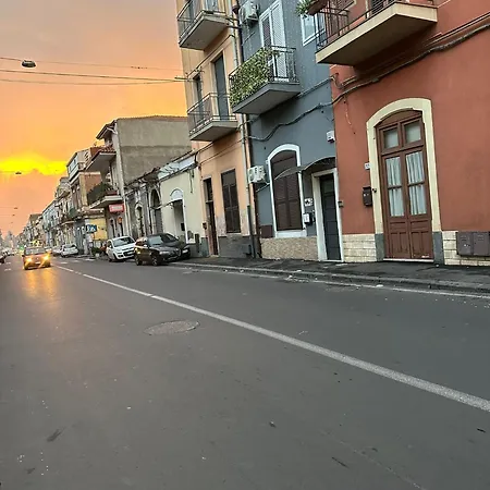 Delucahome Apartmán *